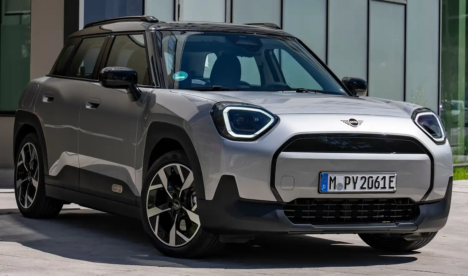 2025 Mini Aceman E