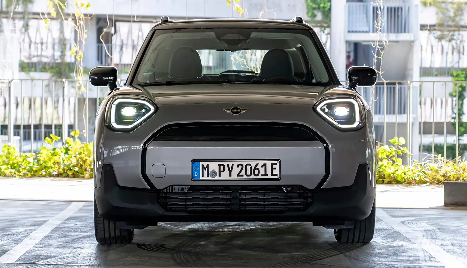 2025 Mini Aceman E