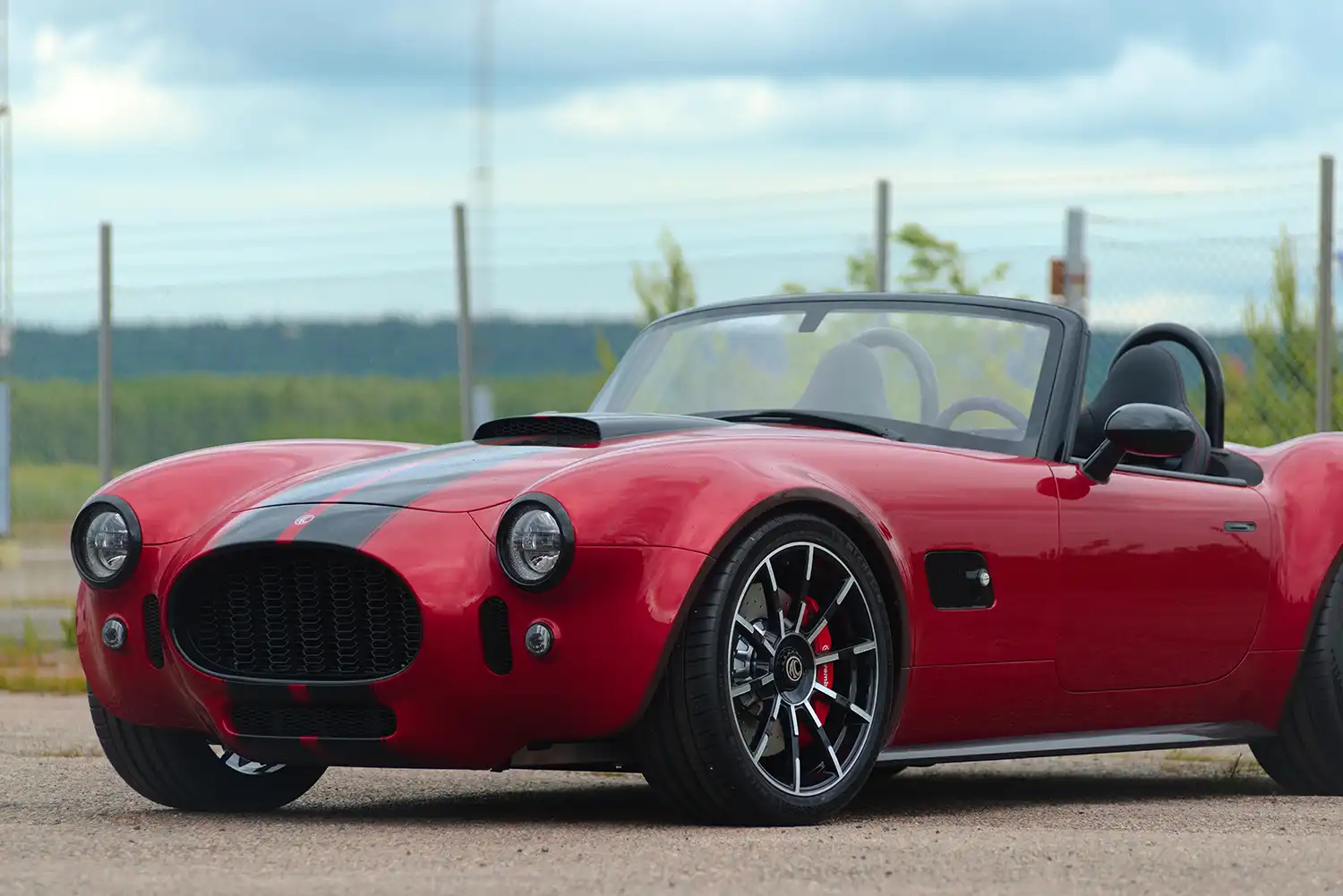 AC Cobra GT Roadster