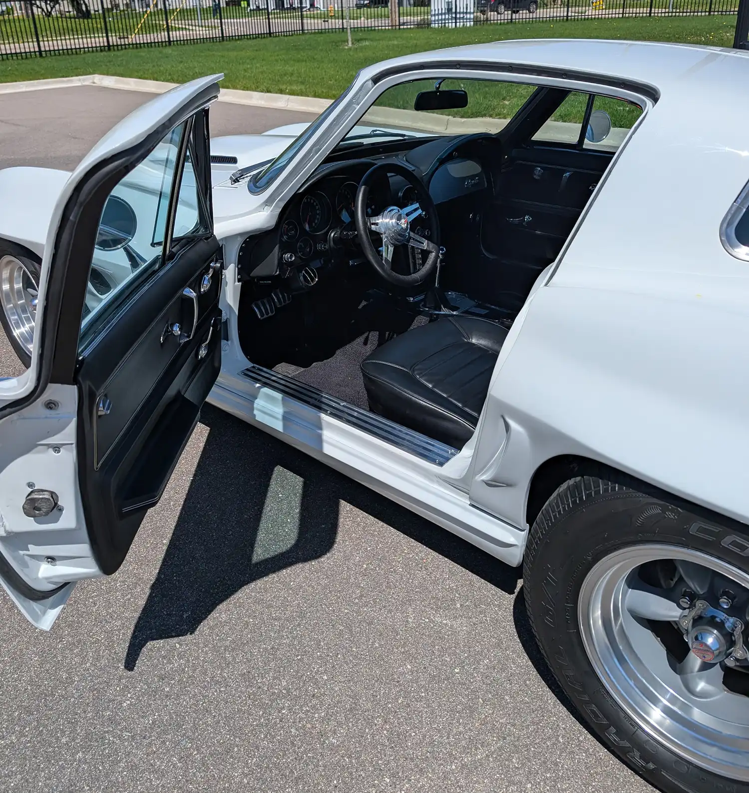 1966 Chevrolet Corvette coupe