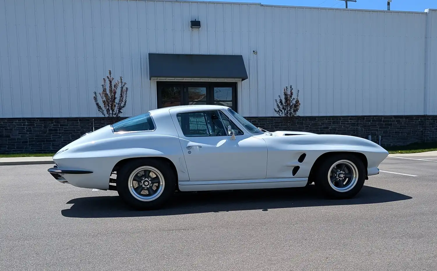 1966 Chevrolet Corvette coupe