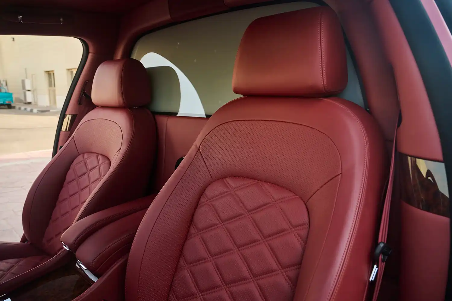 Bentley Mulsanne Grand Limousine