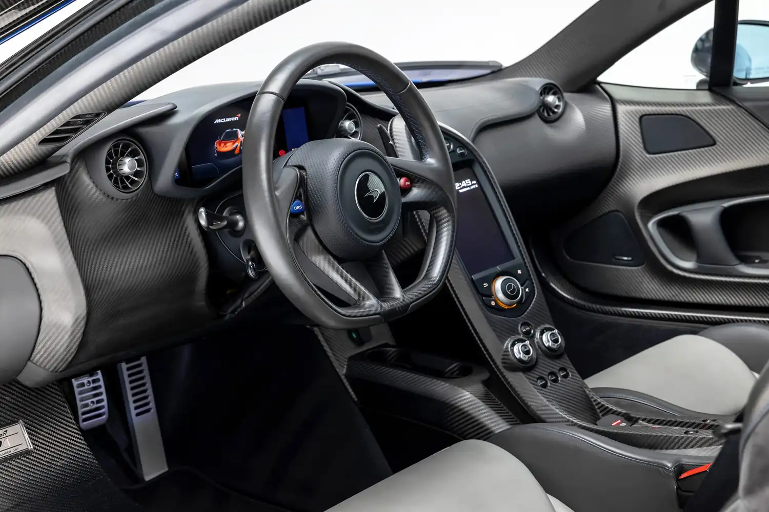 2014 McLaren P1