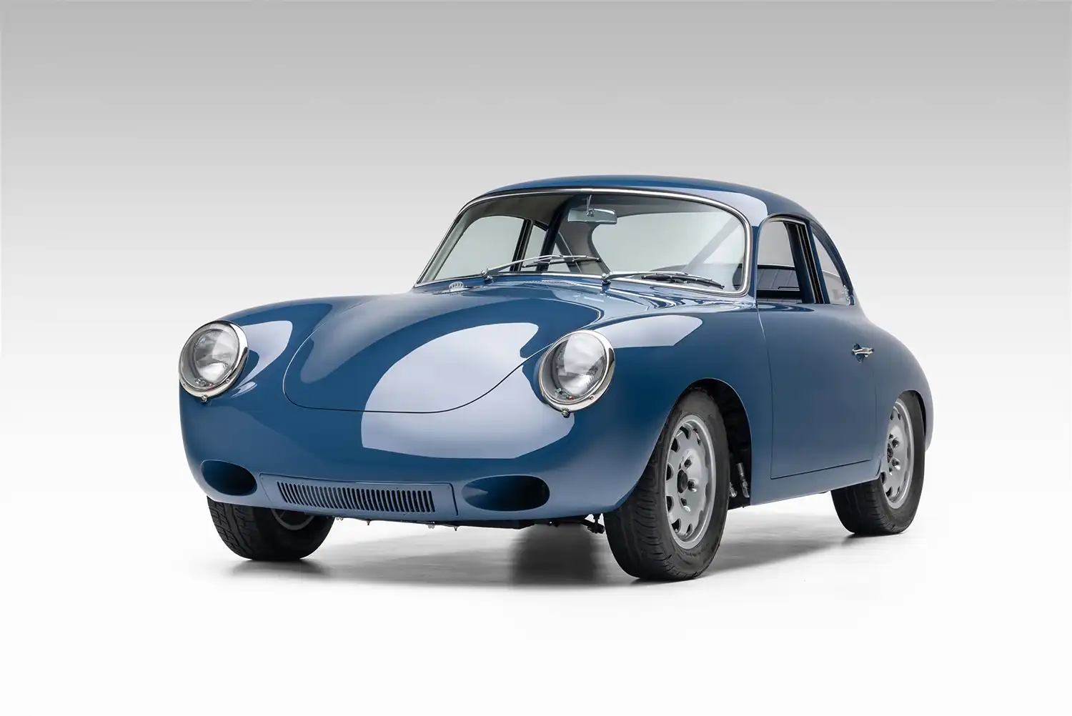 Emory-Built 1962 Porsche 356B Coupe Reimagined in Blue