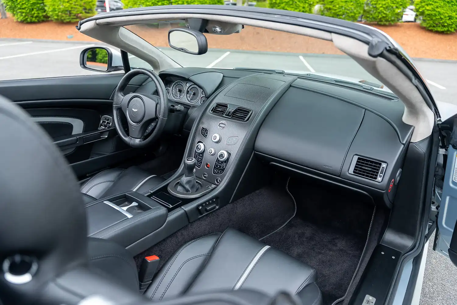 2017 Aston Martin V12 Vantage S
