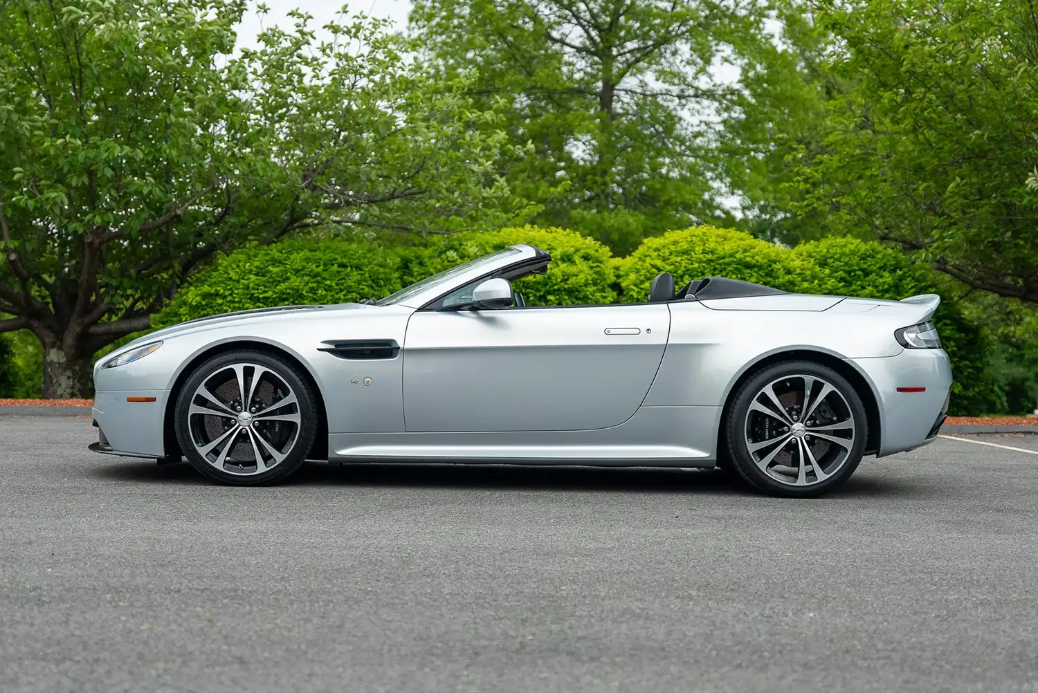 2017 Aston Martin V12 Vantage S