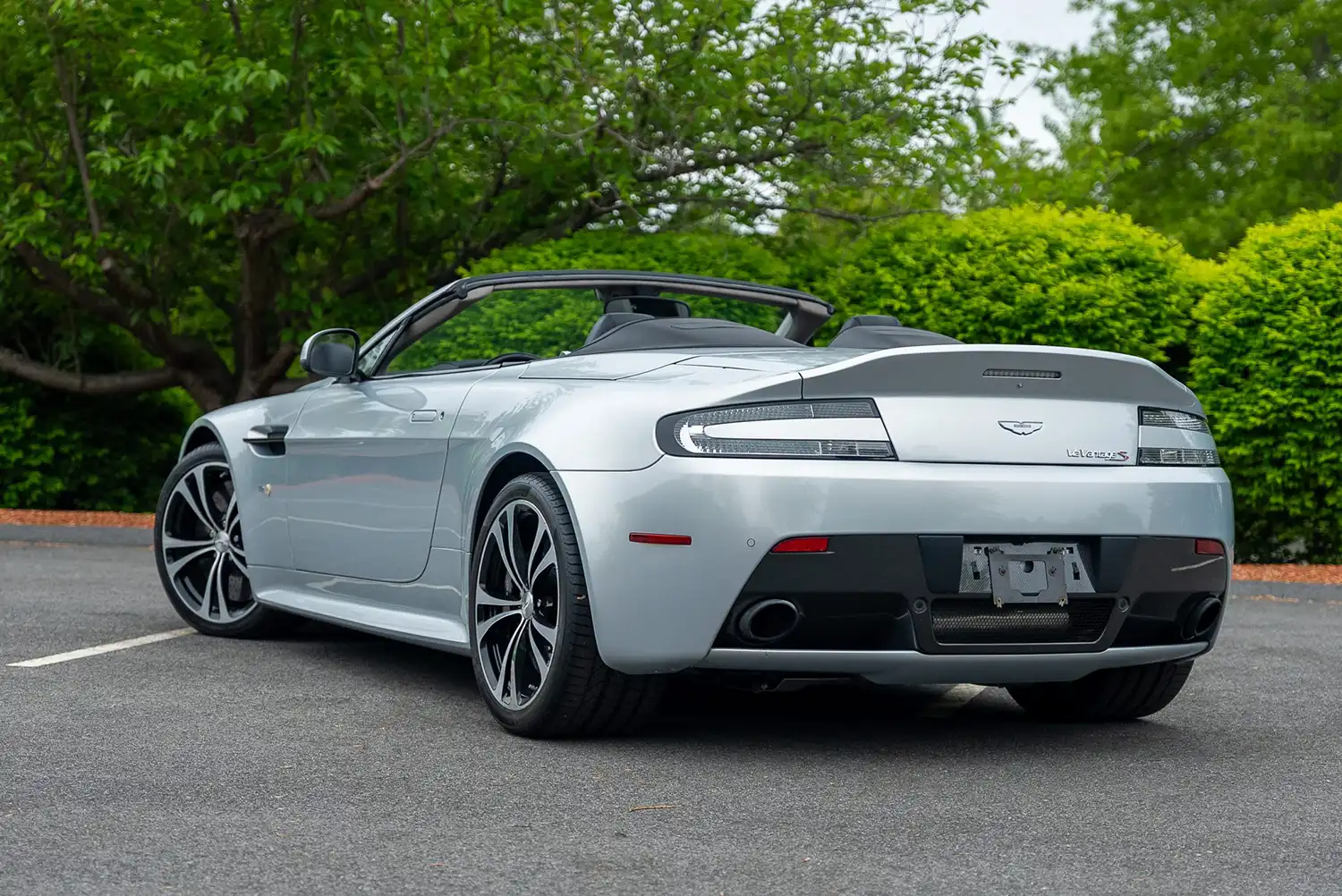 2017 Aston Martin V12 Vantage S