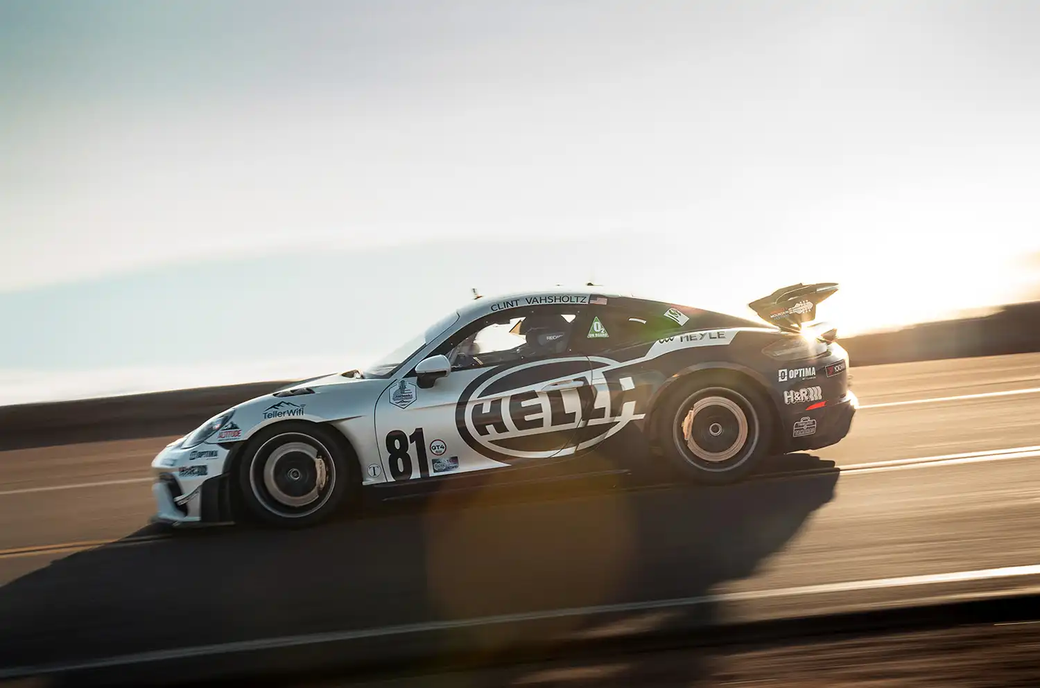 HELLA Pikes Peak Porsche