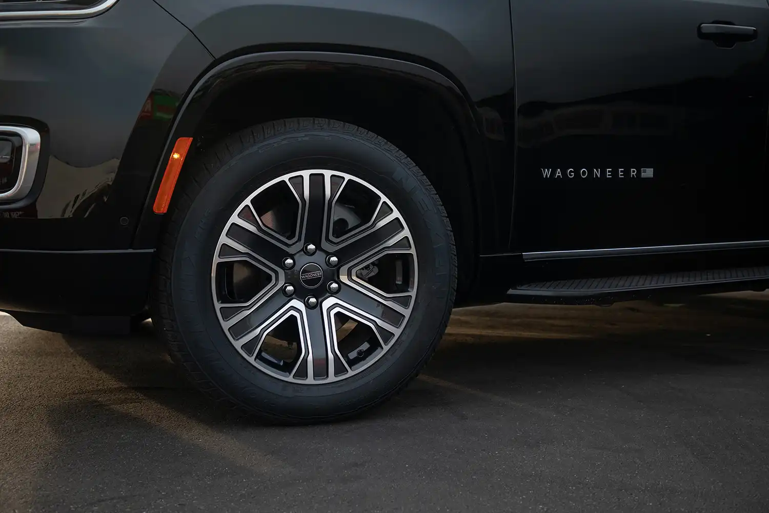 2025 Jeep Wagoneer COV