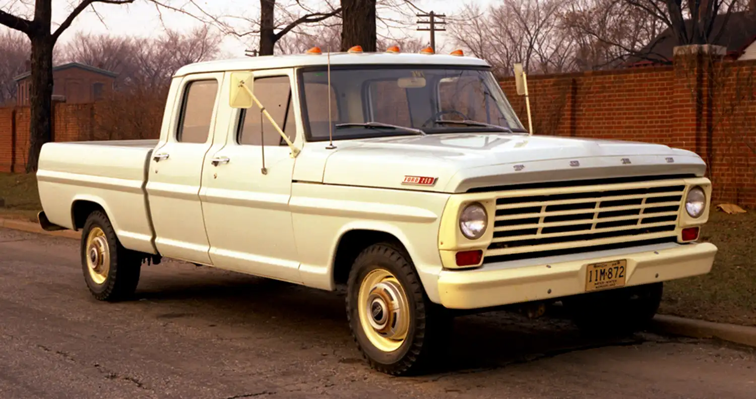 How the 1967 Ford F-250 CrewCab Shaped the Pickup Segment