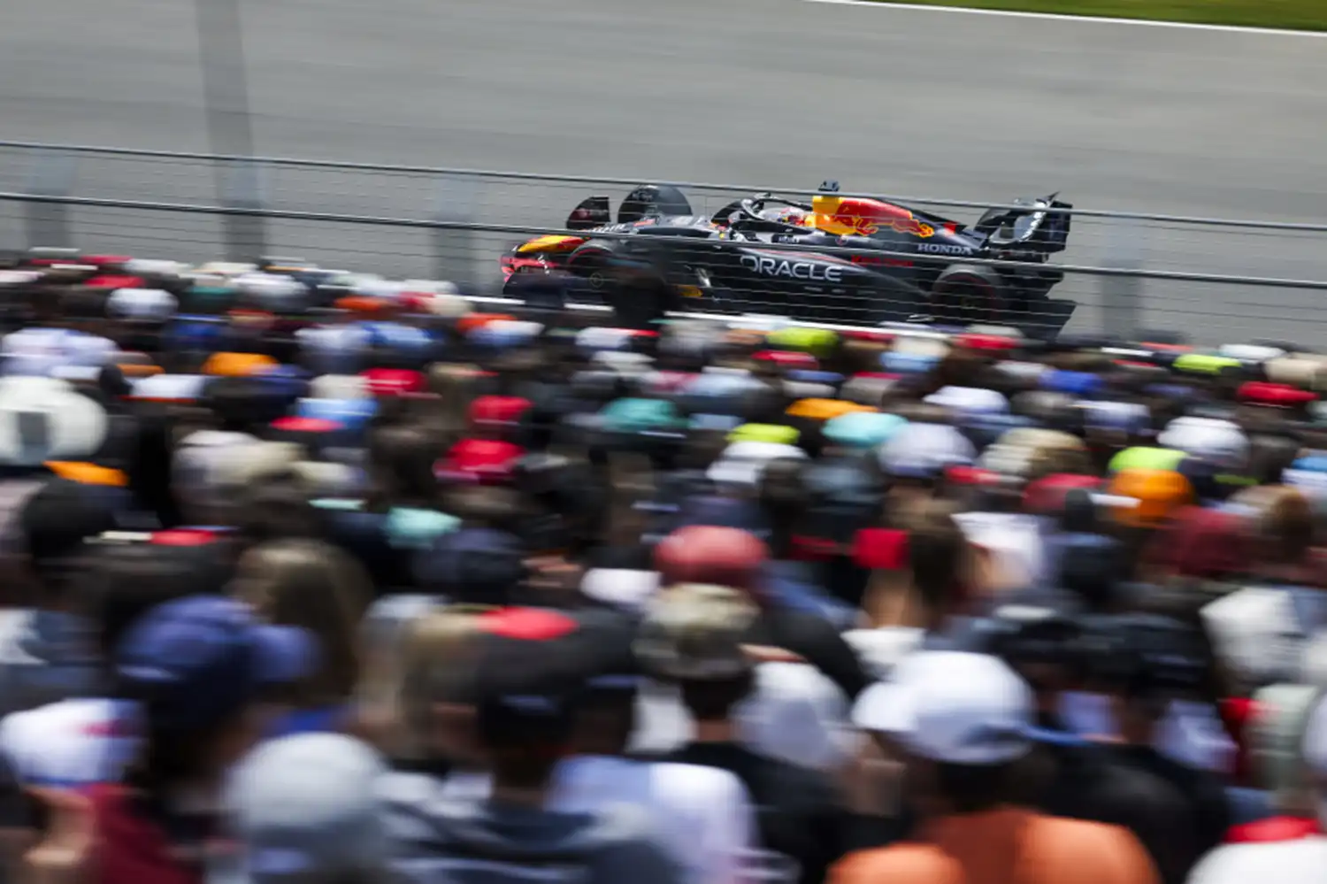 F1 – Verstappen Tops Tight FP1 Battle at 2025 Canadian Grand Prix