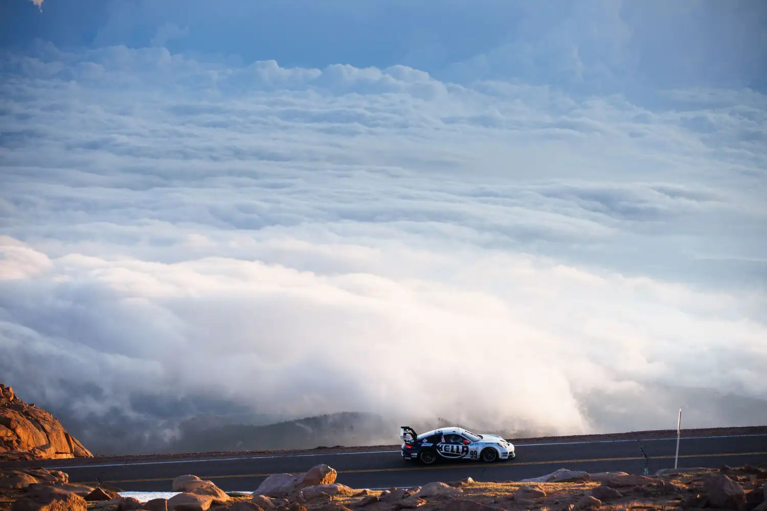HELLA Pikes Peak Porsche