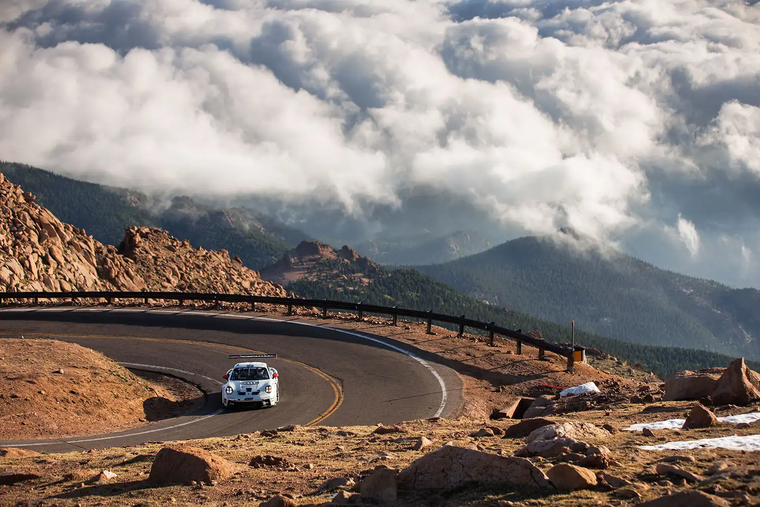 HELLA Pikes Peak Porsche