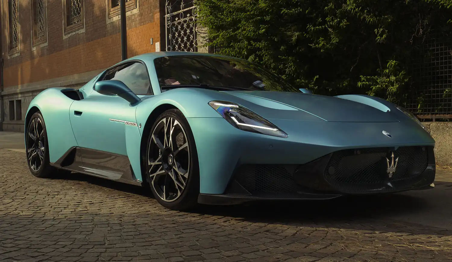 Maserati MCPURA: Pure Energy, Unleashed on the Road