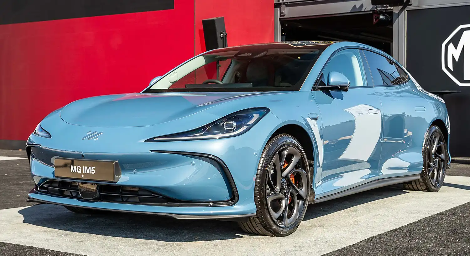 MG IM5 and IM6 EVs Debut at Goodwood Festival of Speed