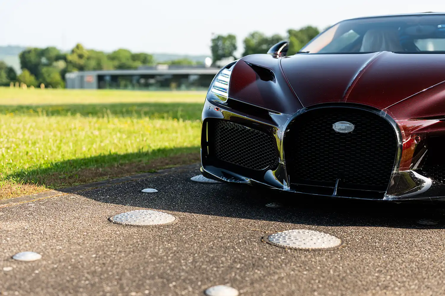 Bugatti W16 Mistral