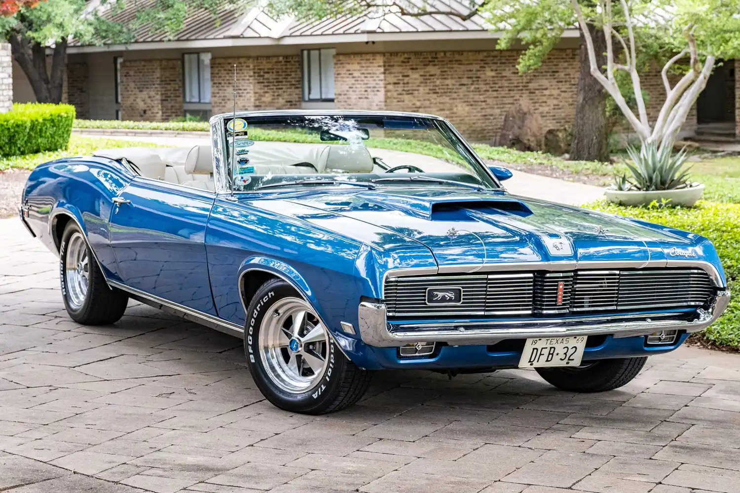 1969 Mercury Cougar XR-7 Convertible Steals the Spotlight