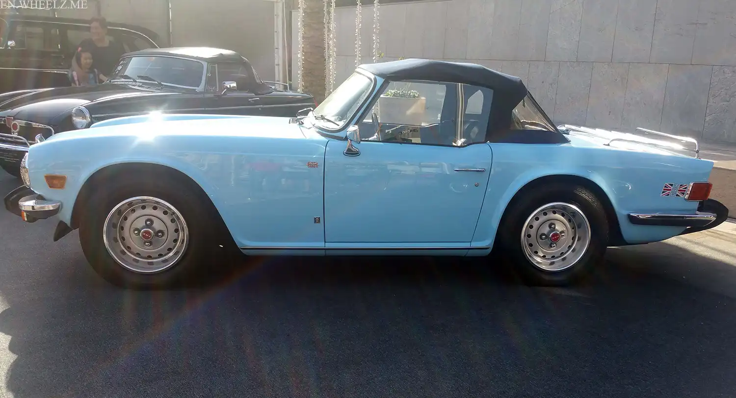 Triumph TR6 convertible