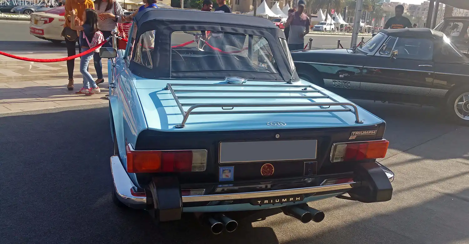 Triumph TR6 convertible