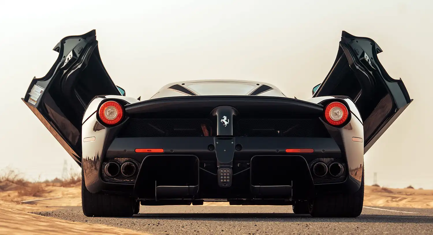 Ferrari LaFerrari Aperta 