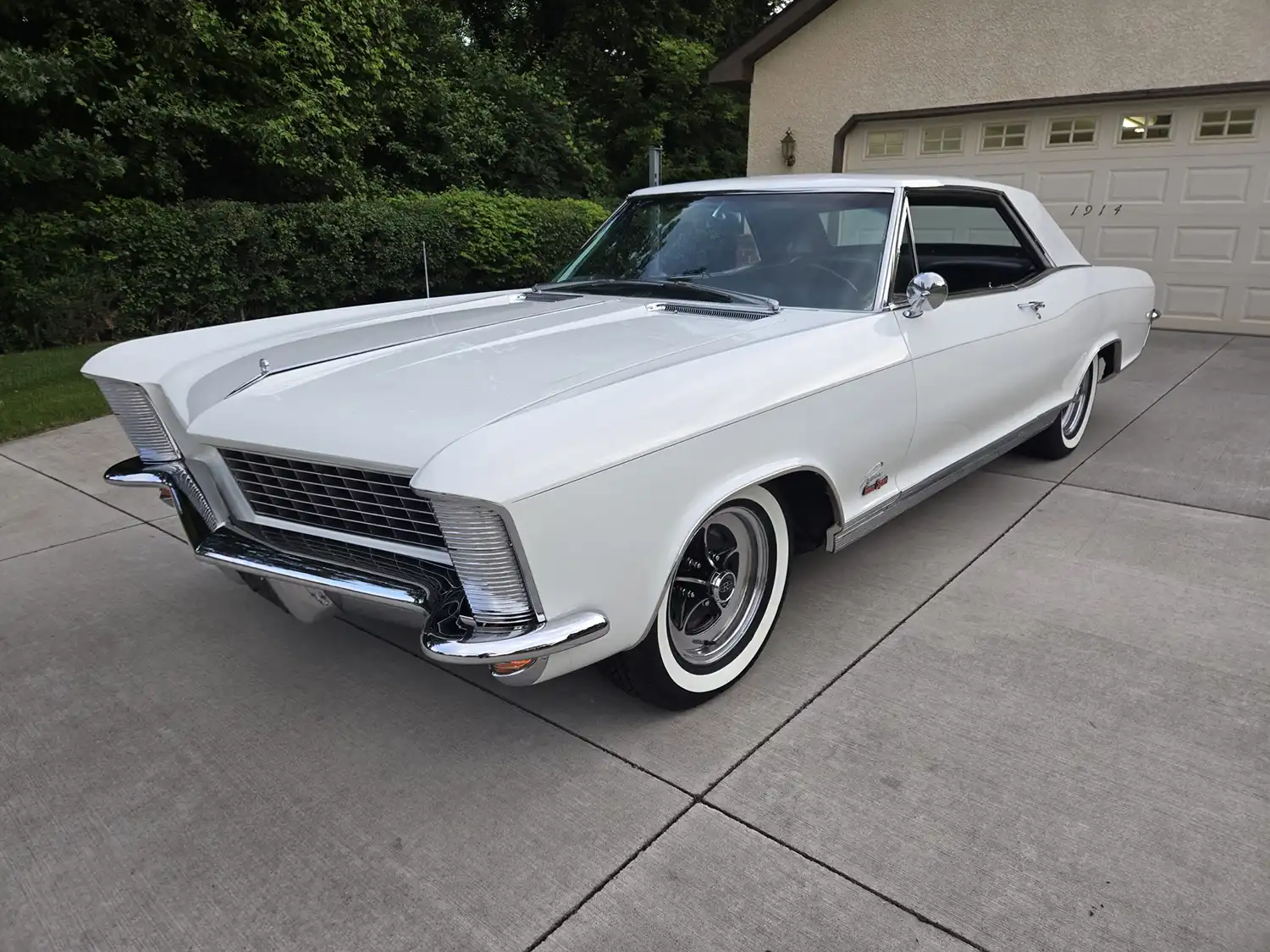 1965 Buick Riviera Gran Sport