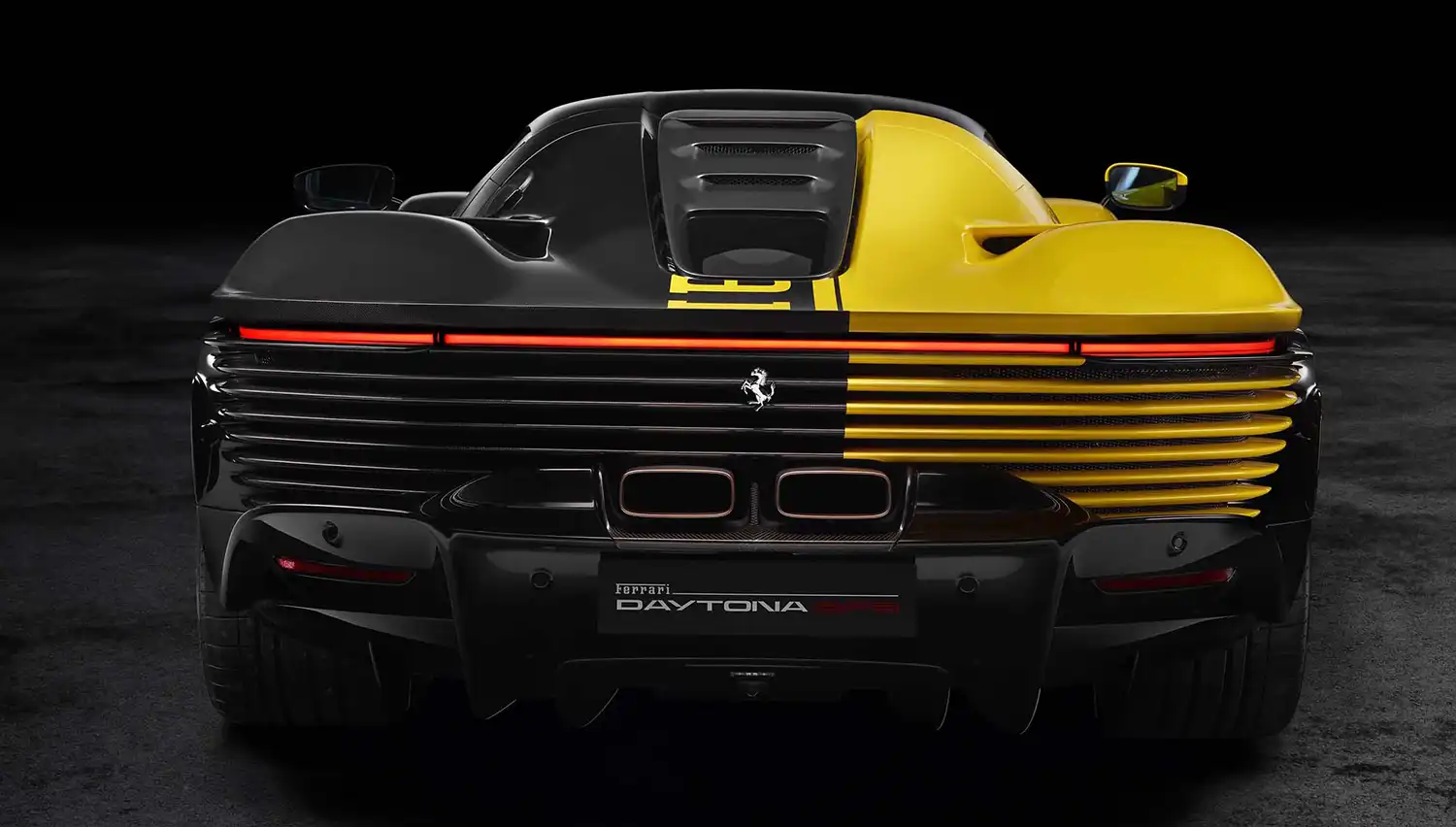 Ferrari Daytona SP3 Tailor Made