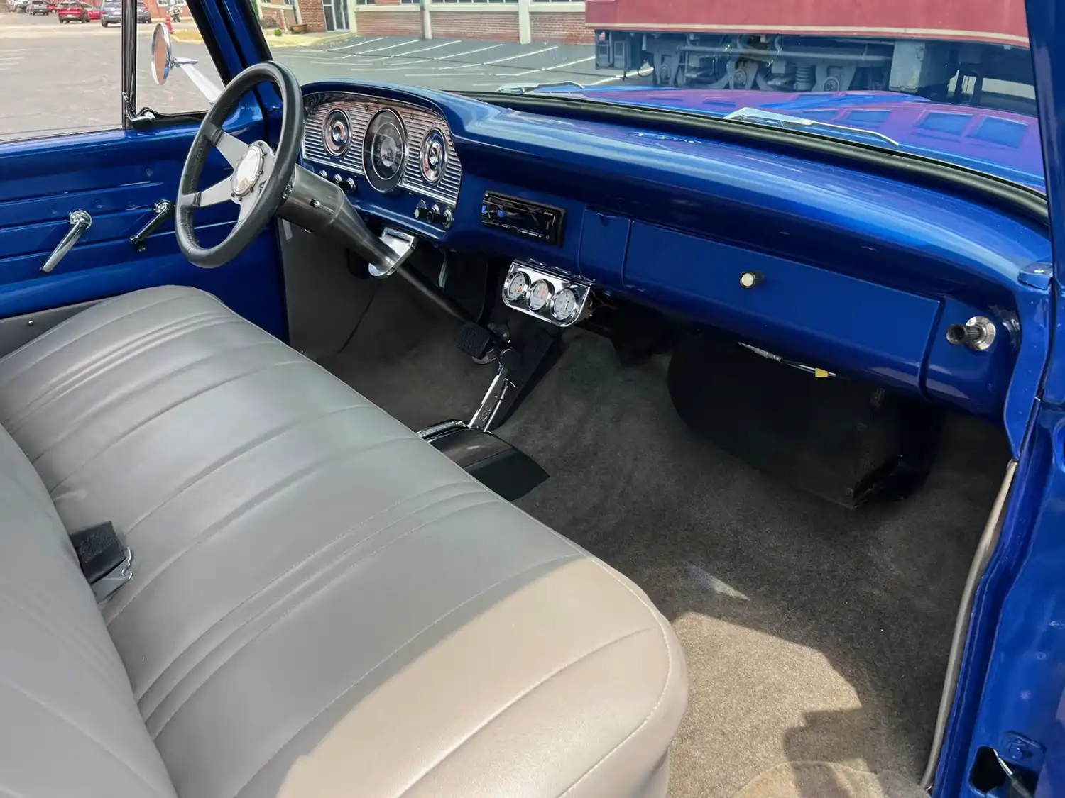 1961 Ford F100 Custom Pickup