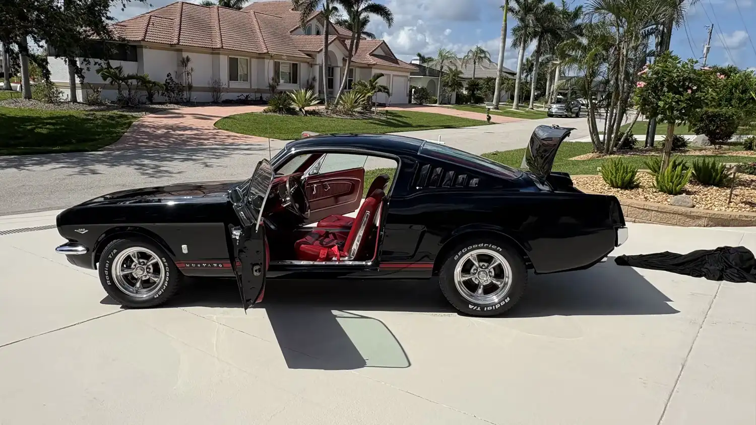 1965 Ford Mustang GT Fastback