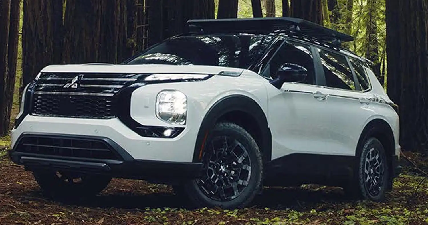 2025 Mitsubishi Outlander Trail Edition