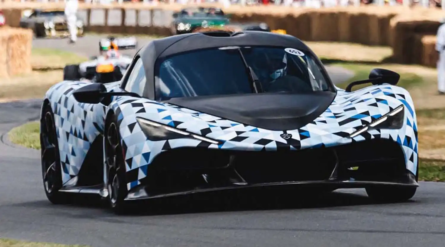 Zenvo Aurora Unleashed: A V12 Symphony at Goodwood