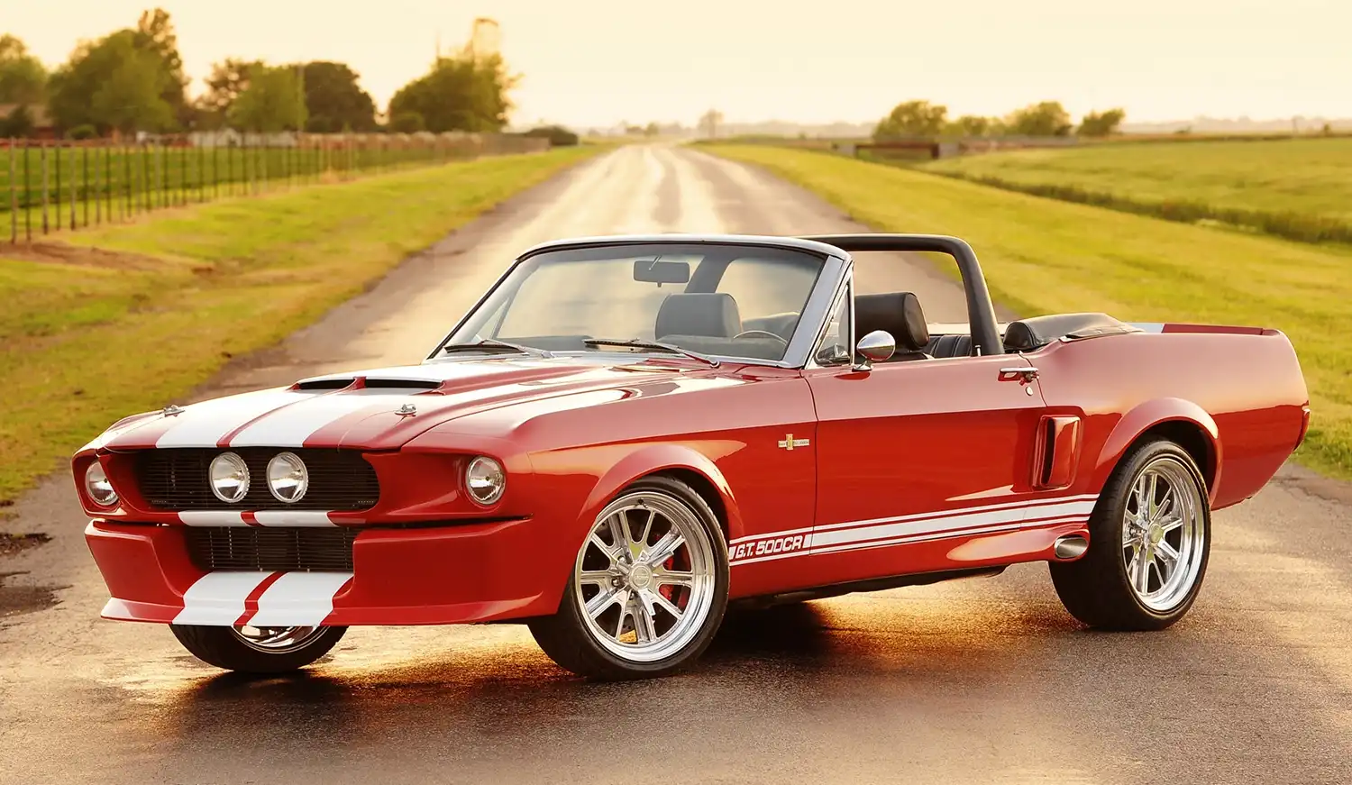 Shelby GT500CR 900S Convertible: Open-Air Power