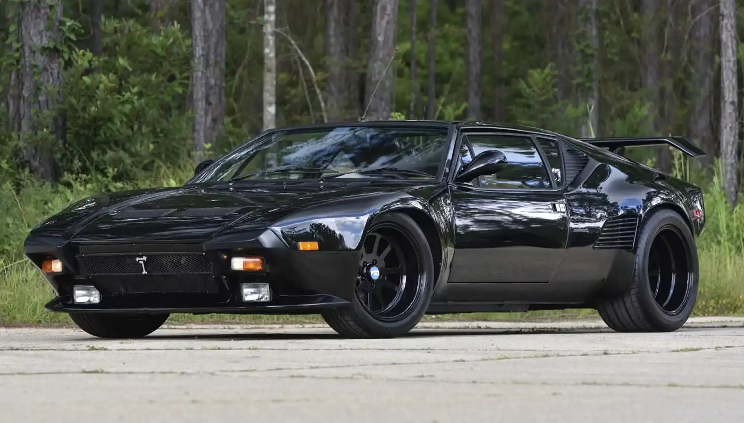 1987 DeTomaso Pantera GT5-S