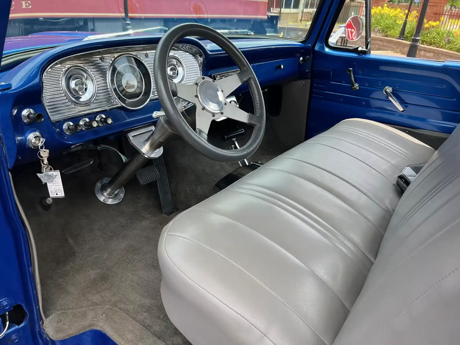 1961 Ford F100 Custom Pickup