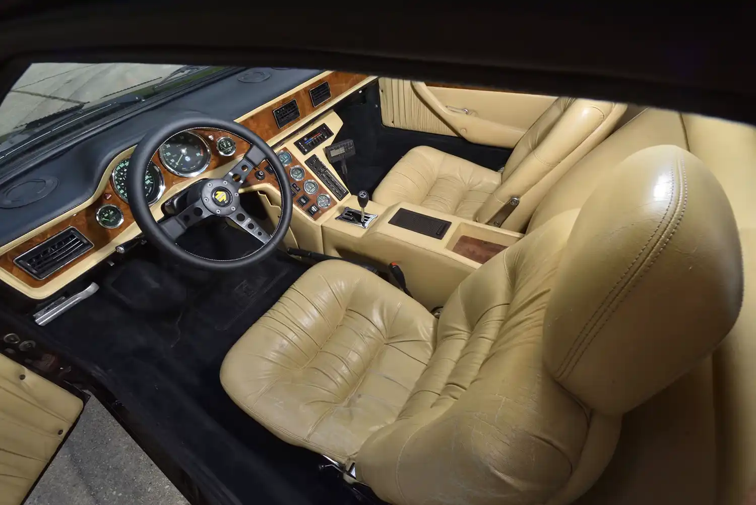 1987 DeTomaso Pantera GT5-S