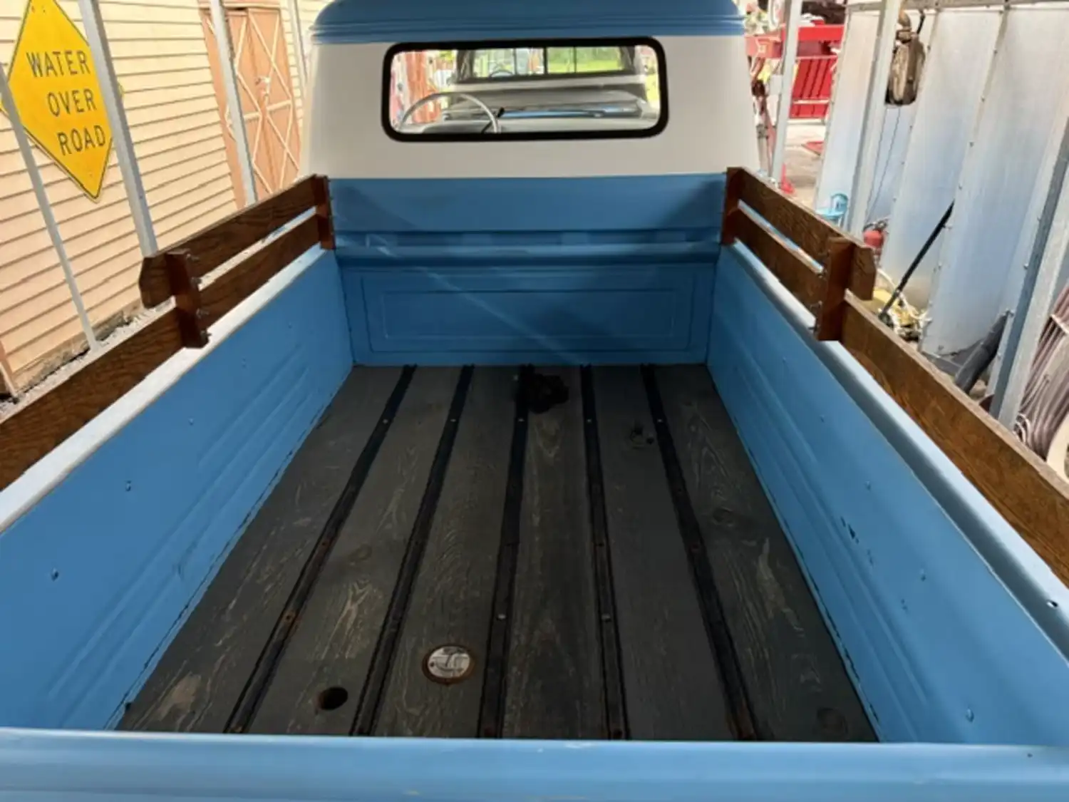 1957 Chevrolet Apache Pickup