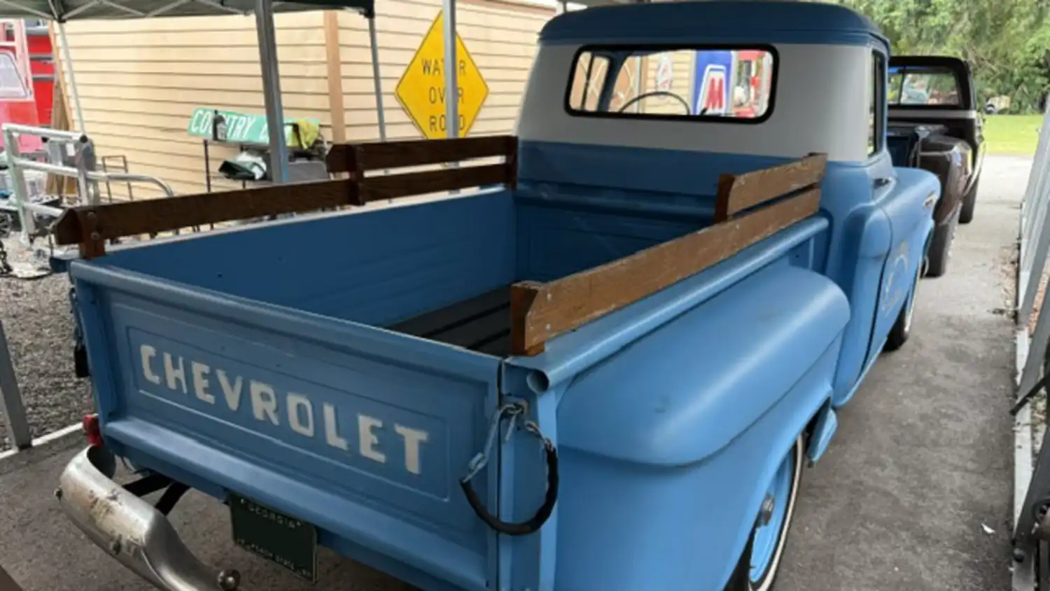1957 Chevrolet Apache Pickup