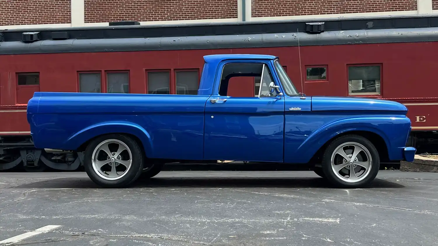 1961 Ford F100 Custom Pickup