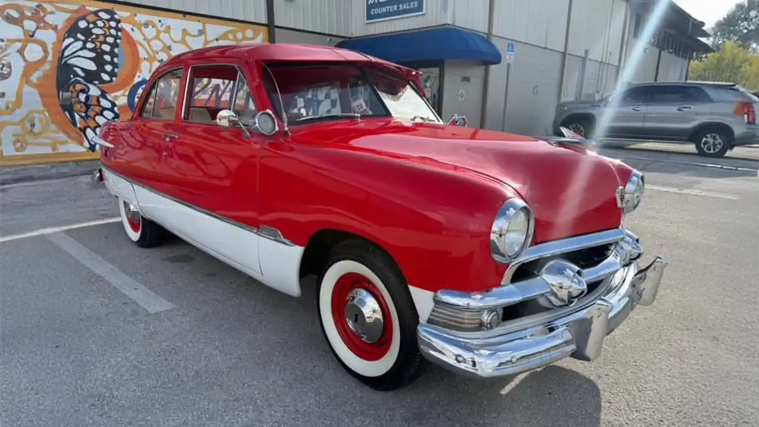 1951 Ford Custom Deluxe Tudor