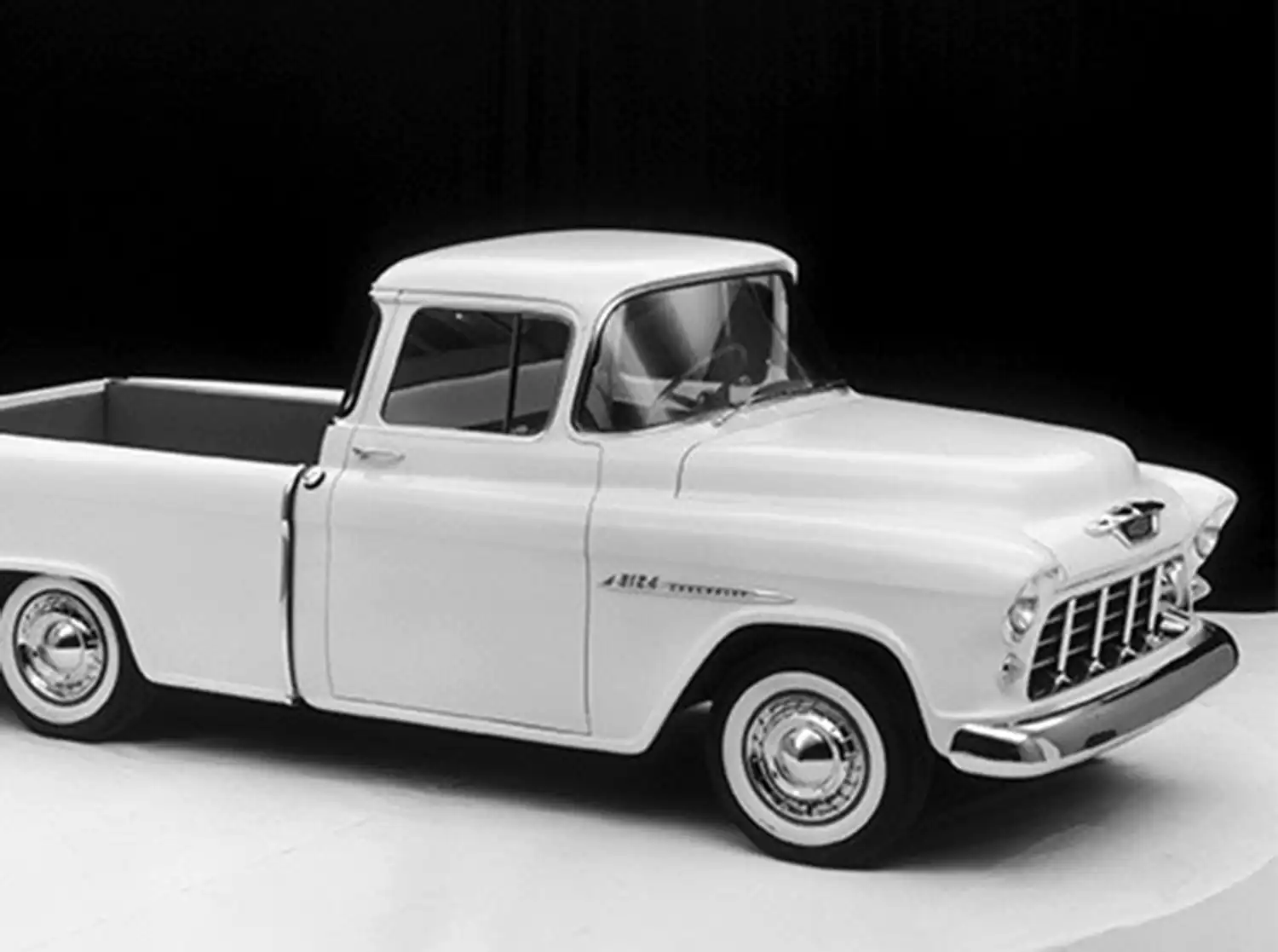 1955 Chevy 3124 Series Cameo Carrier
