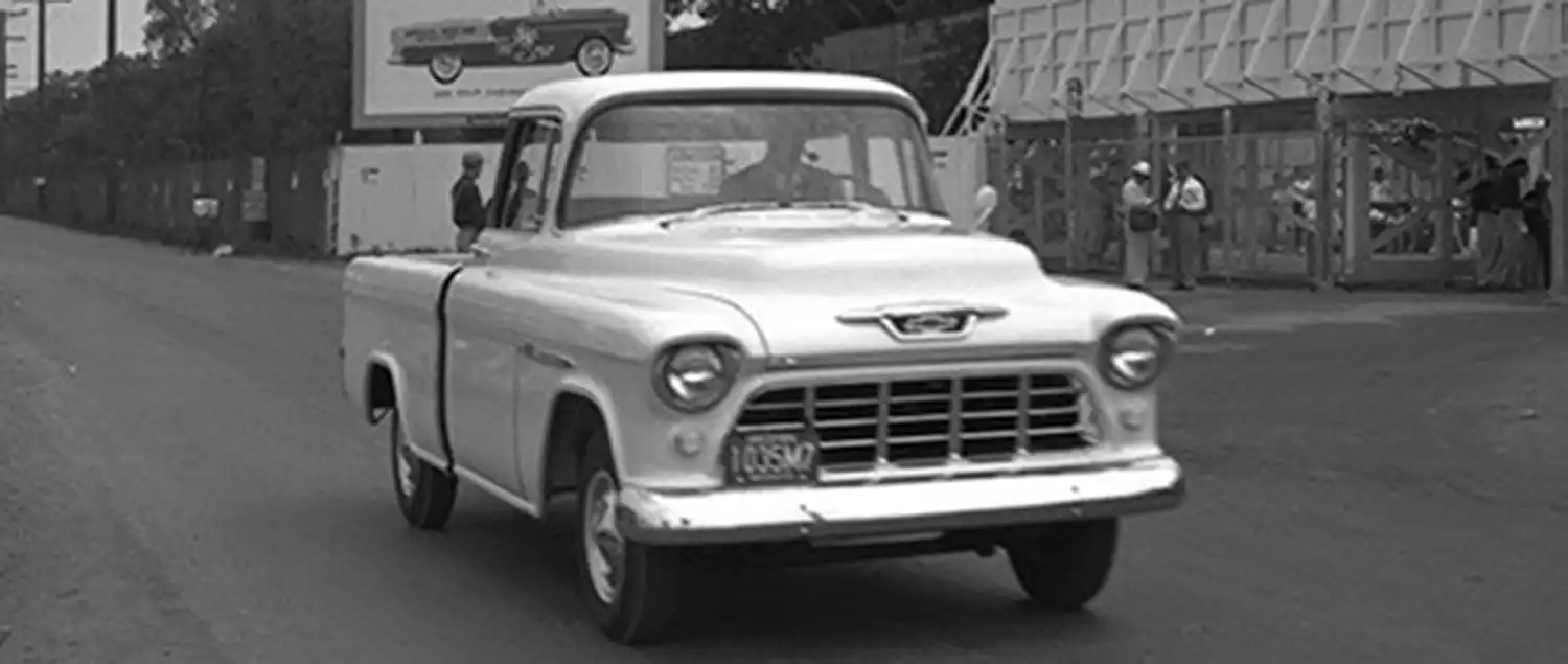 1955 Chevy 3124 Series Cameo Carrier