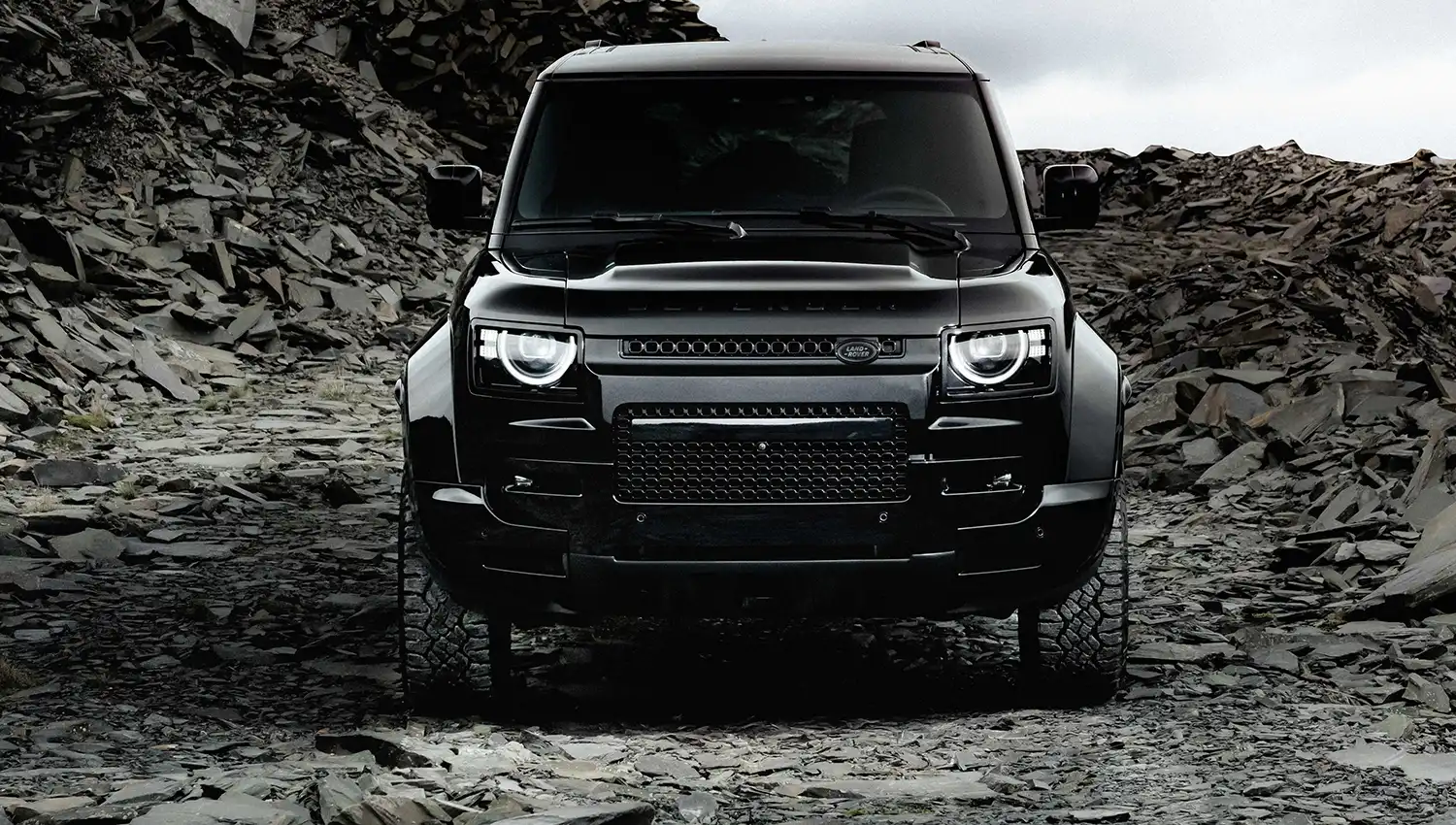 Defender OCTA Black: The Dark Horse of Extreme 4×4 Luxury
