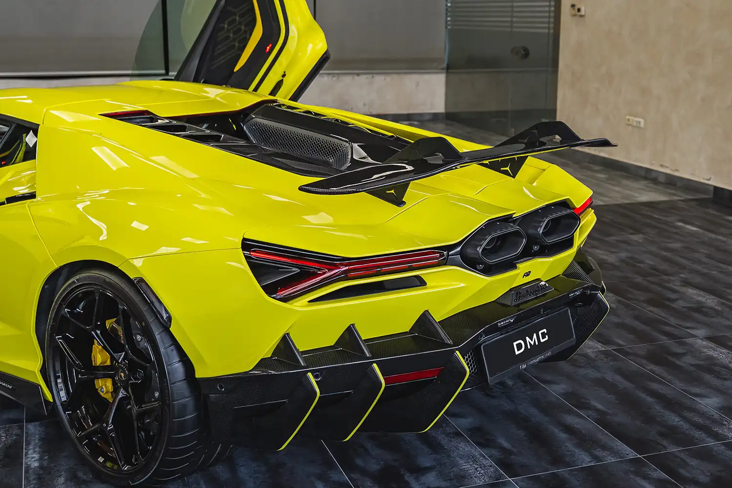 Lamborghini Revuelto Integrale