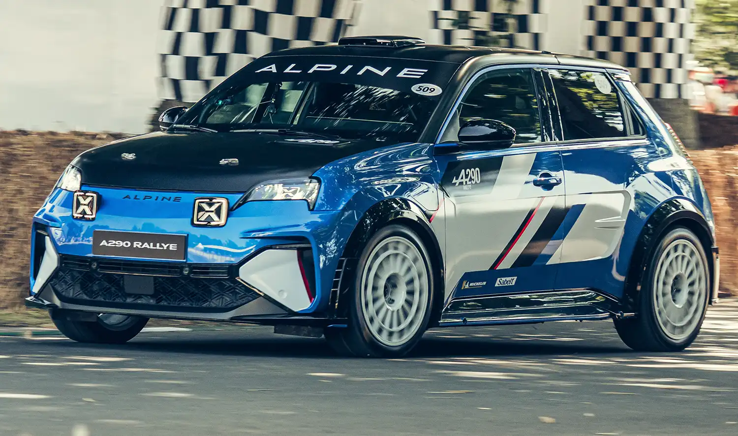 Alpine A290 Rallye Debuts with Electrified Rally Spirit