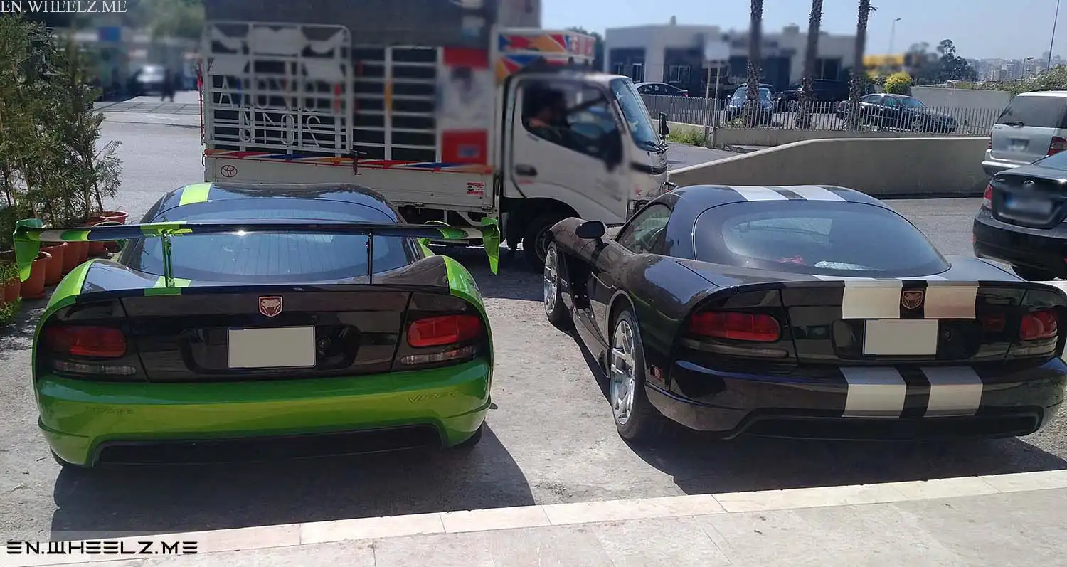 Dodge Viper SRT-10