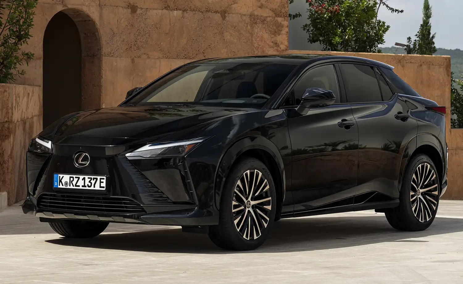 Lexus RZ electric SUV