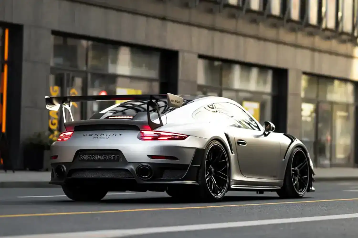 MANHART TR 950 Porsche GT2 RS