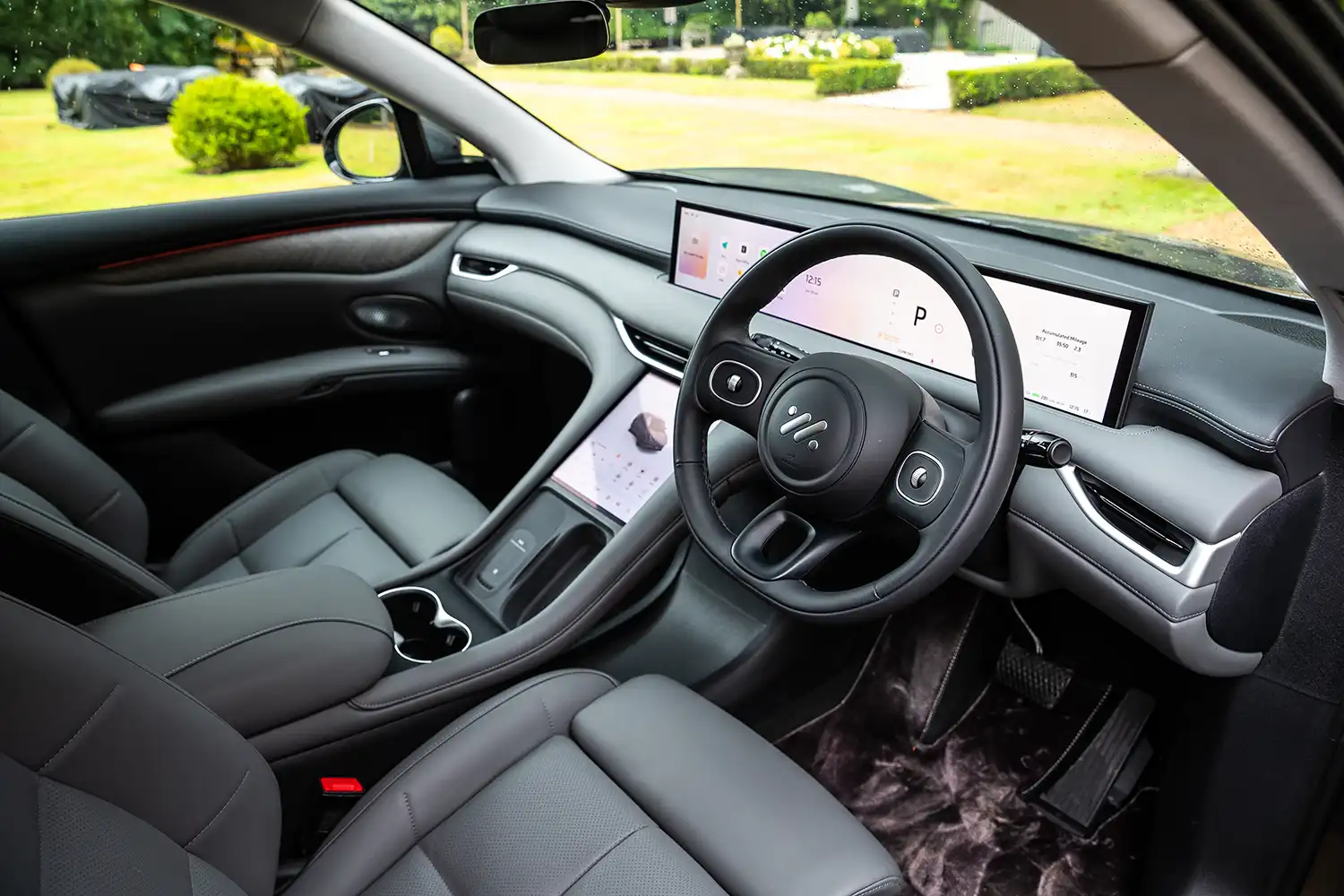 MG IM5 and MG IM6 specifications and pricing