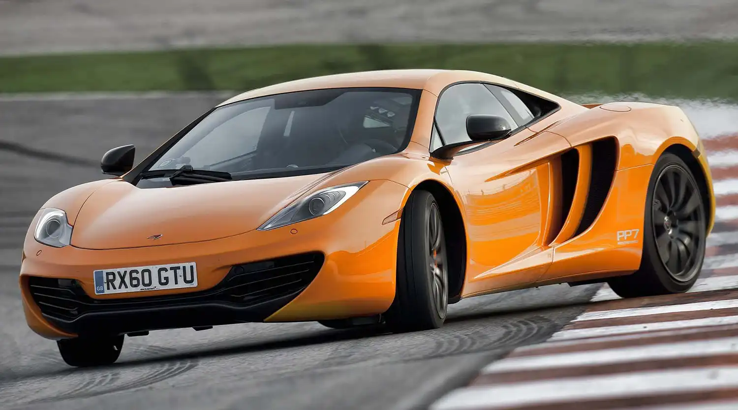 McLaren MP4-12C