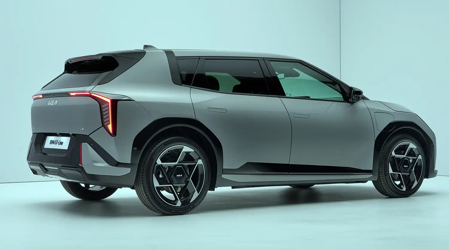 2025 Kia EV4 UK