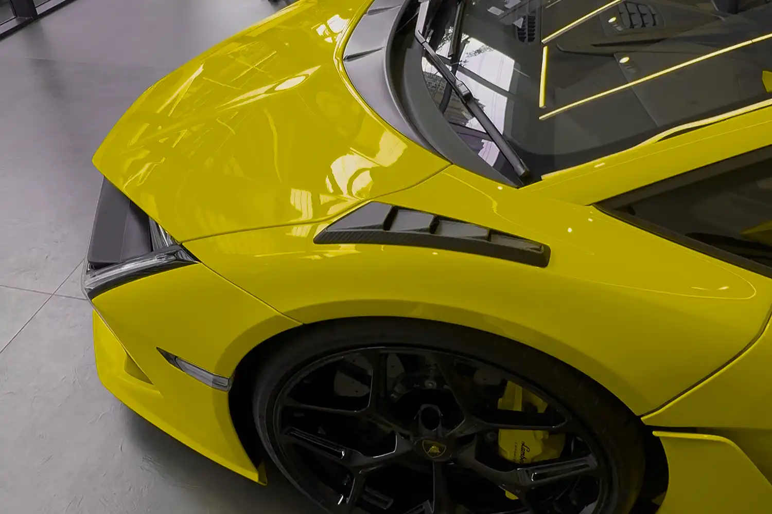 Lamborghini Revuelto Integrale